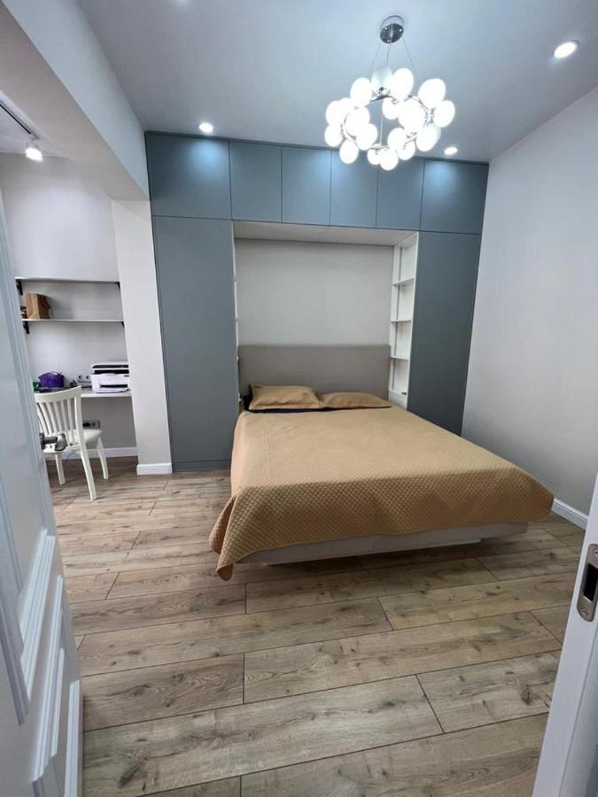 Business Apartment Almaty Luaran gambar
